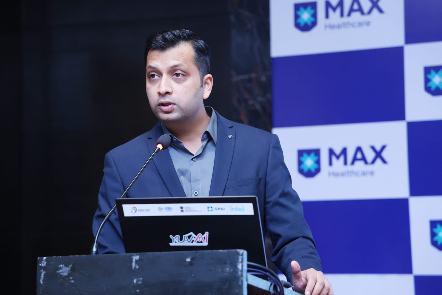 Dr. Nitin Shrivastava speaking at a medical event